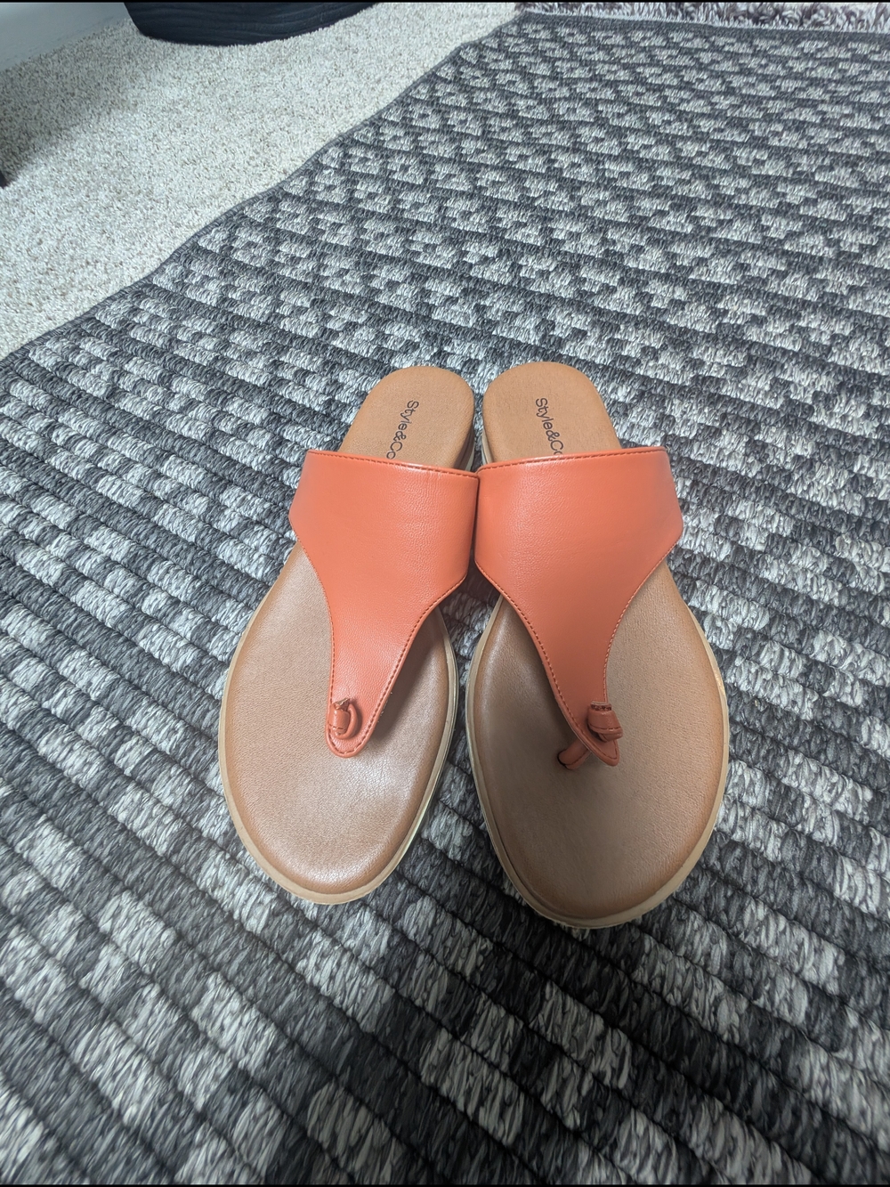 Style & Co. Women's Coral-Tan Leather Thong Sandals